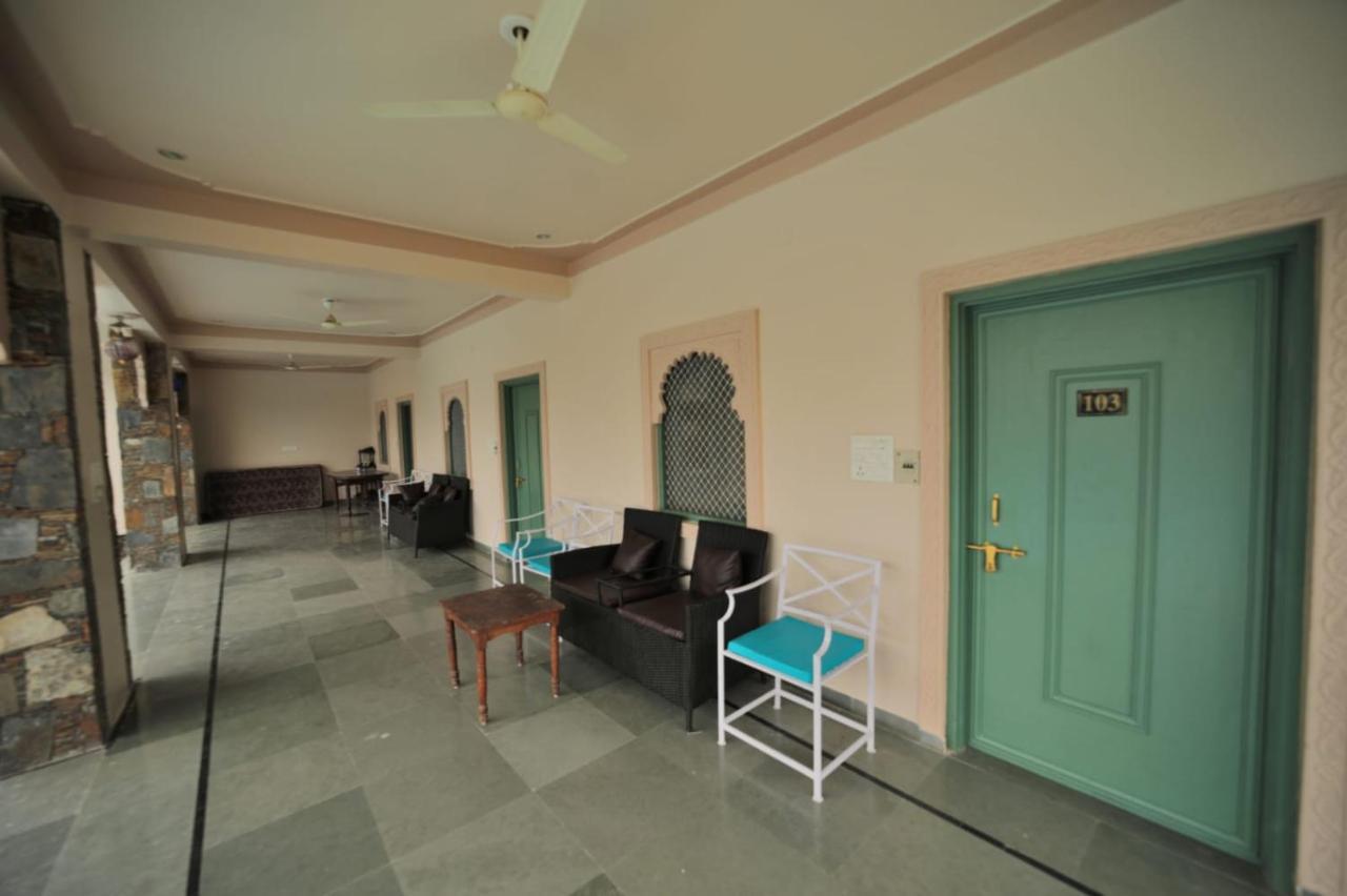 Vache Farm Stay Udaipur Exterior foto